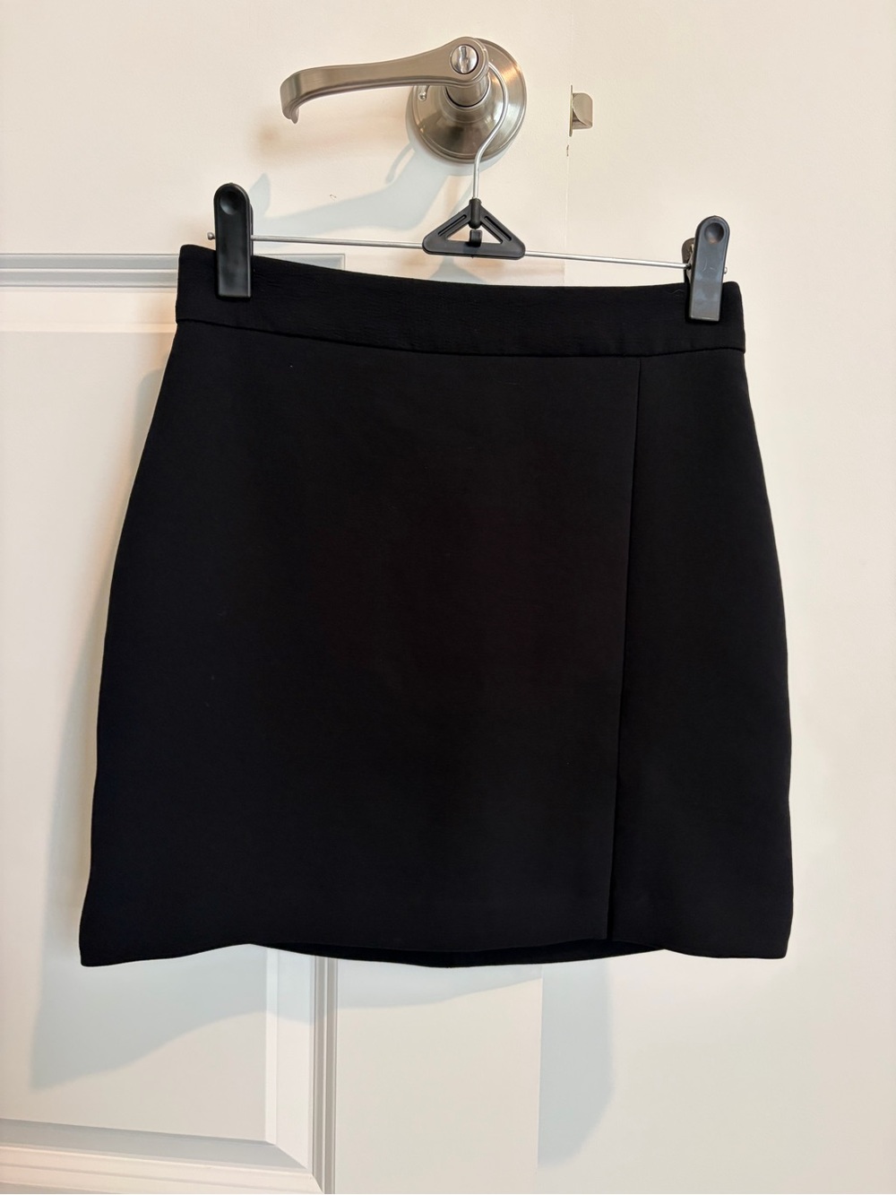Aritzia Skirt Front Slit